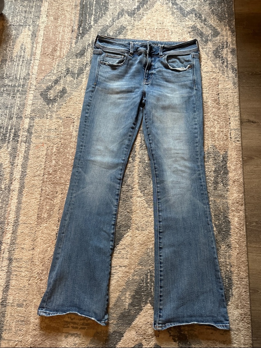 American Eagle Women’s Blue Flare Jeans - Classic Mid Wash
